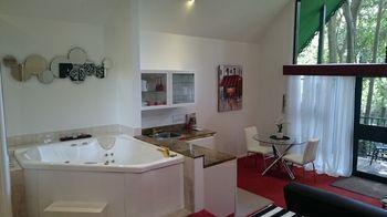 Chalet On Gallery Walk - King Bed, Spa, Fireplace, Wifi & Netflix, Linger A While 谭伯连山 外观 照片