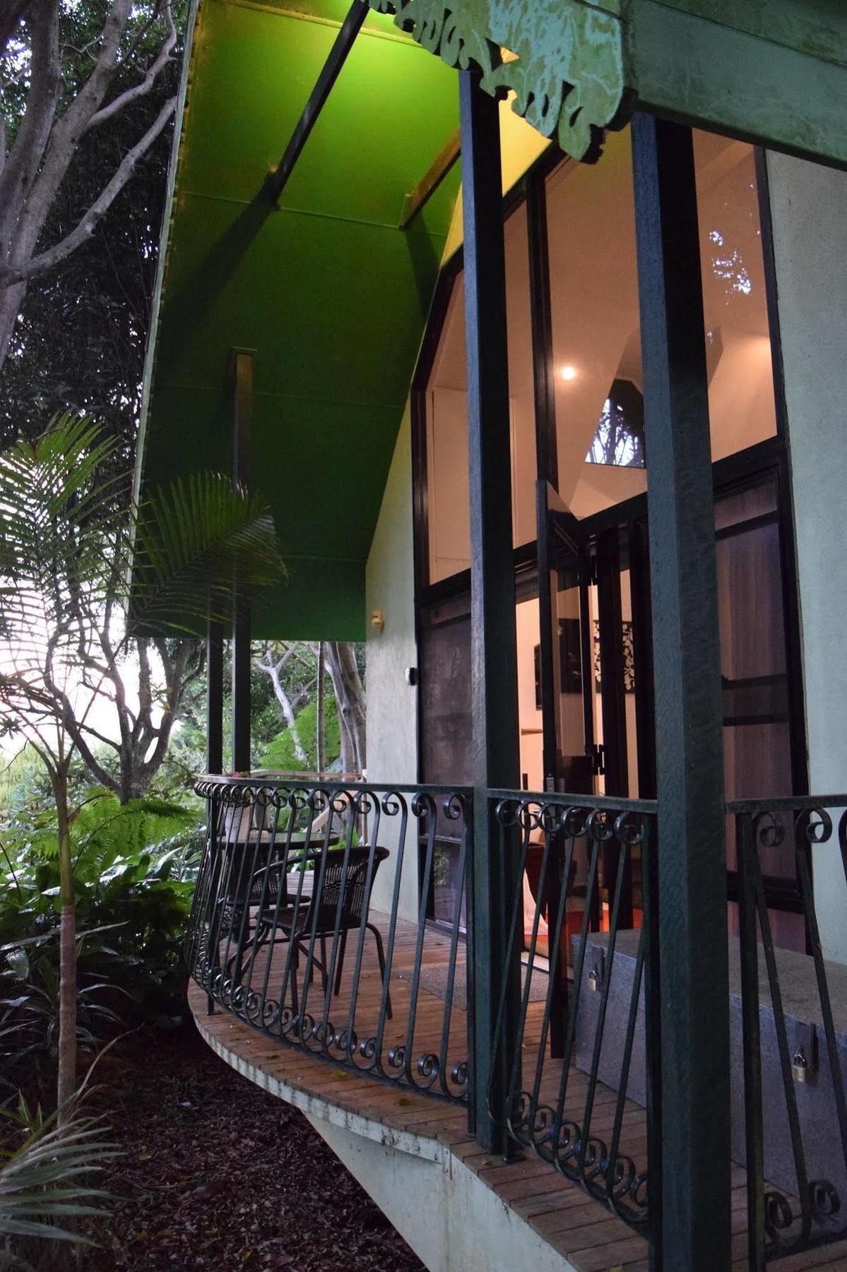 Chalet On Gallery Walk - King Bed, Spa, Fireplace, Wifi & Netflix, Linger A While 谭伯连山 外观 照片